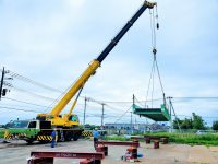 20mm玉掛ワイヤで架設作業